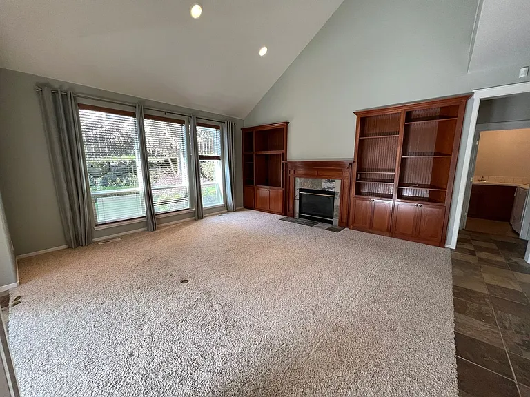 3593 NW Lansbrook Ter — Photo 5