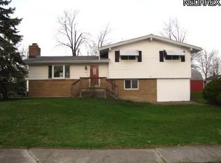 1076 E 347th St, Eastlake, OH 44095