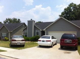 8656 Guthrie Dr, Riverdale, GA 30274