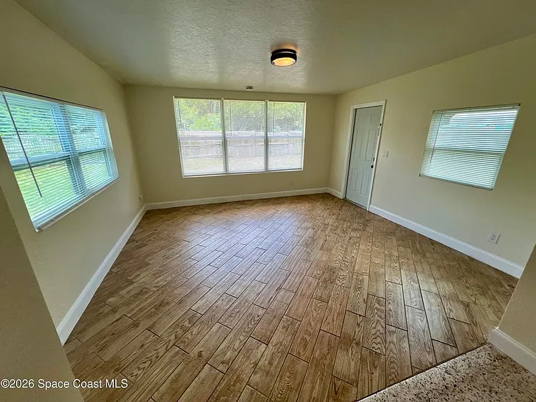 15 Vida Way — Photo 8