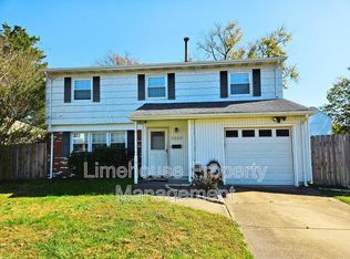 3069 Cobblestone Dr, Virginia Beach, VA 23452