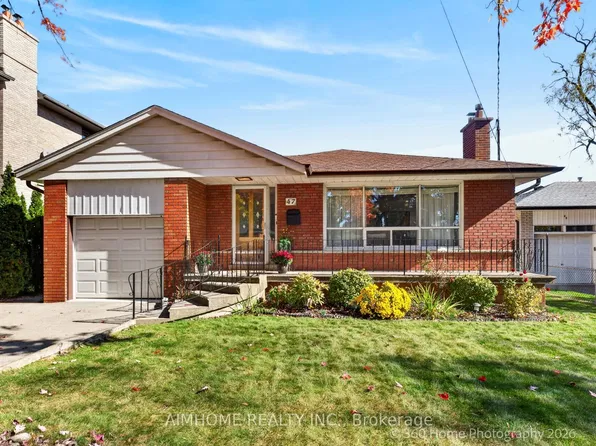 47 Silverhill Dr, Toronto, ON M9B 3W3