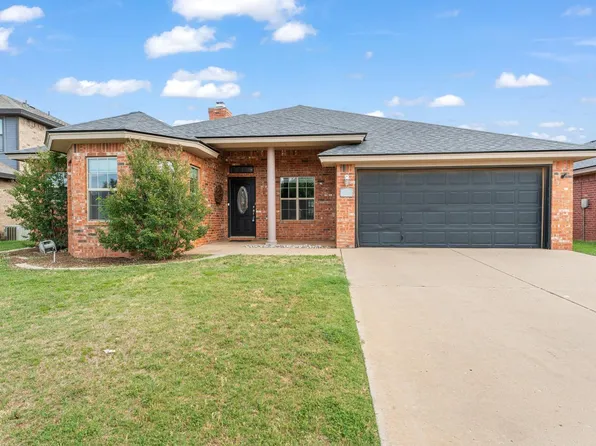 617 N 8th St, Wolfforth, TX 79382