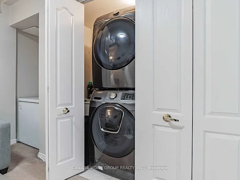 435 Hensall Cir #43 — Photo 14