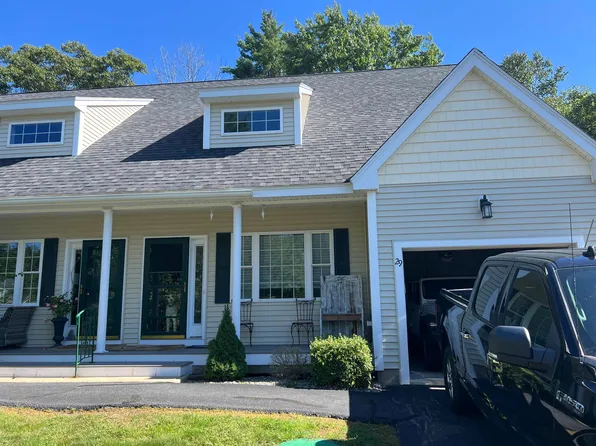 29 Locksley Lane, Raymond, NH 03077