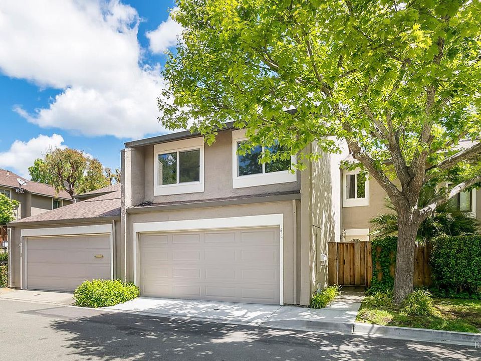 1st image of 6 Cottonwood Place