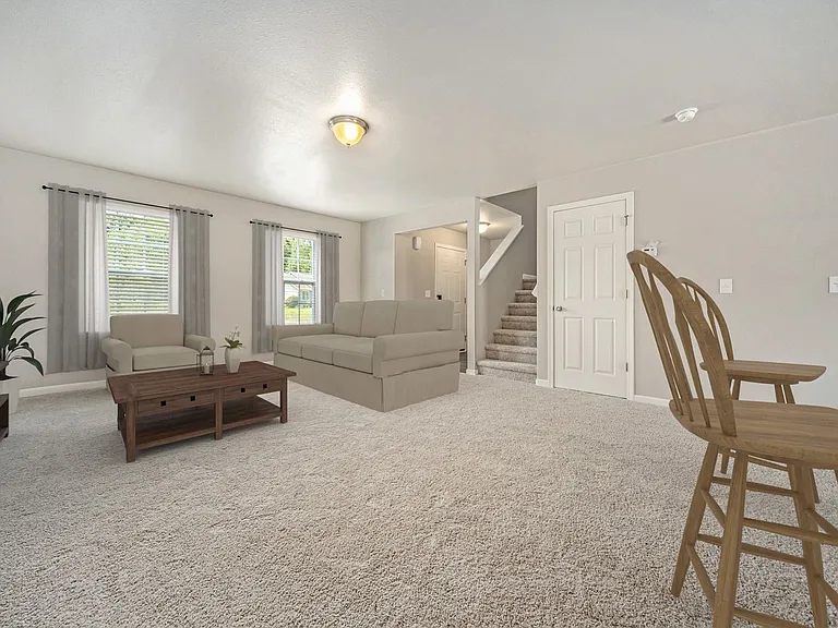 5662 Alten St — Photo 2