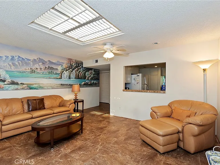 4 San Sebastian Dr — Photo 35