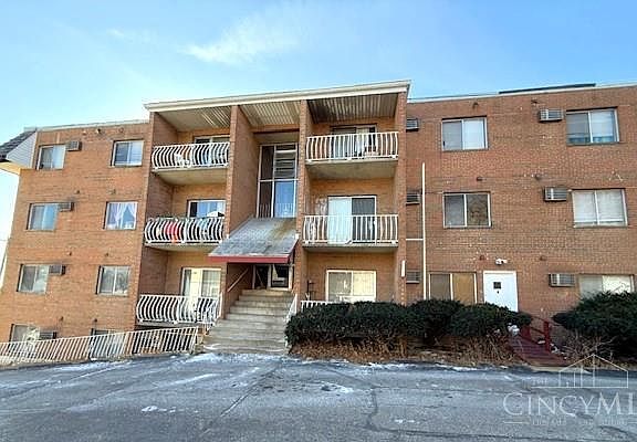 3rd image of 4117 N Bend Rd Unit 3