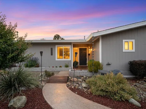 2220 Gold St, Redding, CA 96001