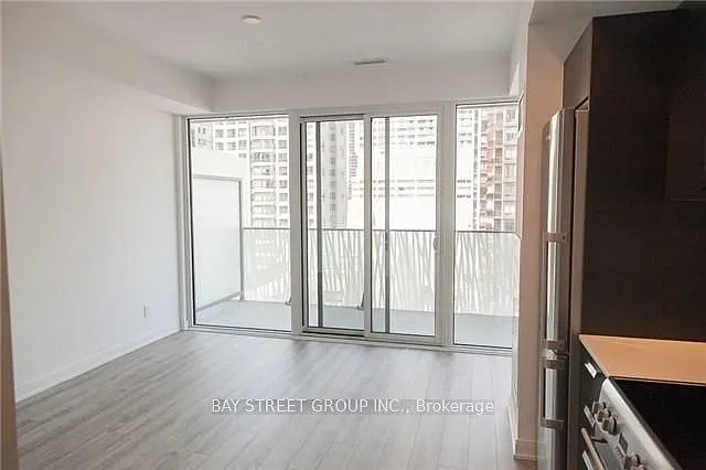 42 Charles St E #1108 — Photo 5