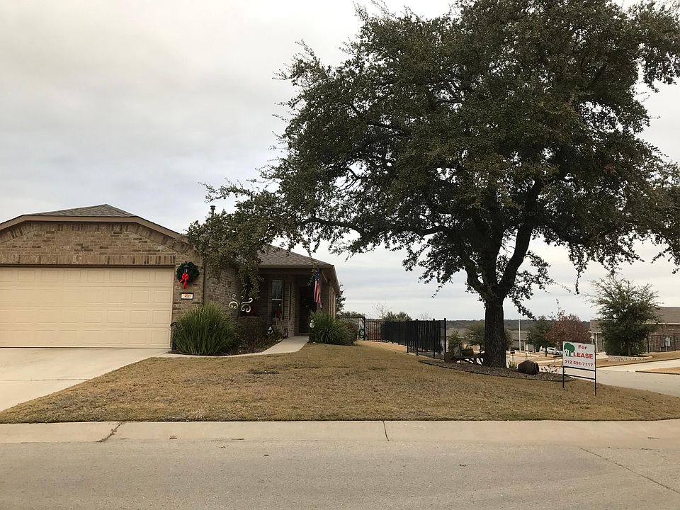 Front view of property