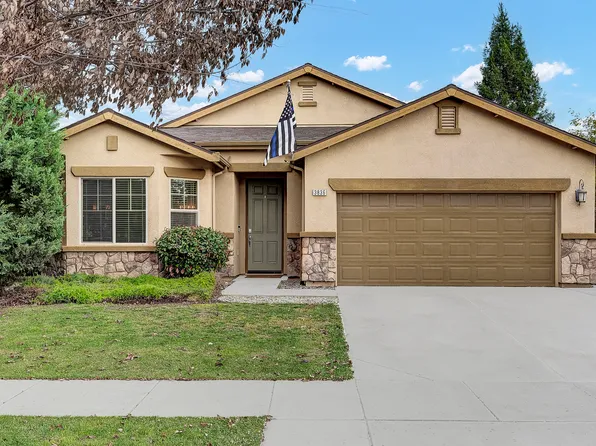 3836 E Laura Avenue, Visalia, CA 93292