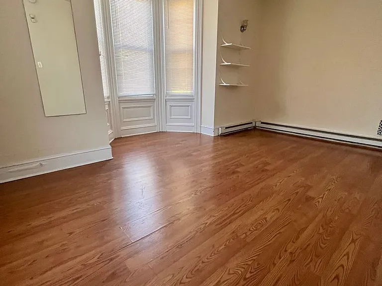 Powelton Ave 4007 — Photo 10