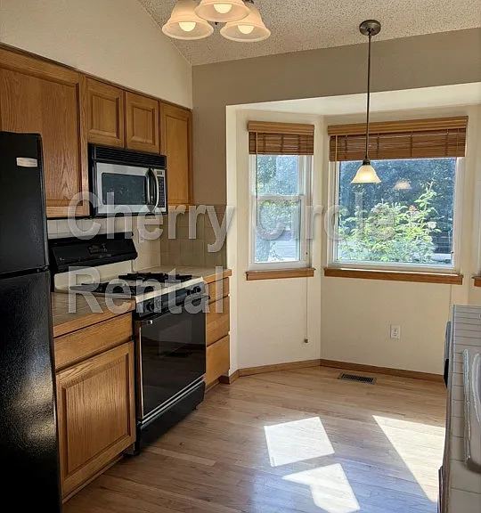 13324 Cherry Cir — Photo 9
