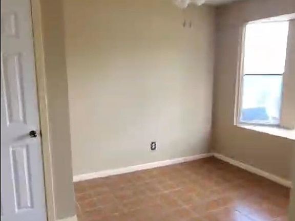 3rd image of 2706 Ligarde St