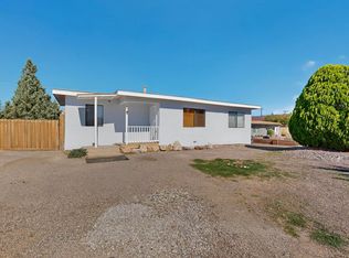 165 Hilton Ave NW, Albuquerque, NM 87107