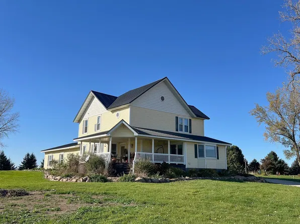 12002 210th St, West Union, IA 52175