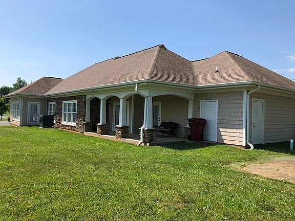 209 University Pkwy, Johnson City, TN 37604 | Zillow