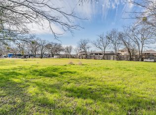 1822 Mobile Rd, Grand Prairie, TX 75052