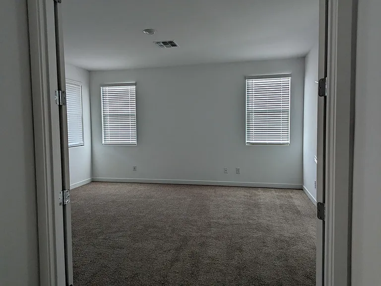 4330 N 94th Ave — Photo 3