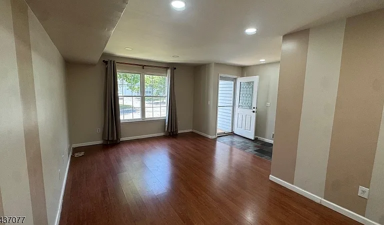 371 Hawkshead Way — Photo 8