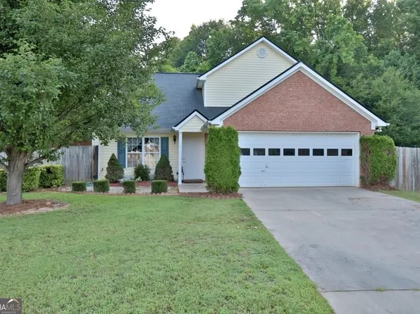 109 Richmond Dr, Dawsonville, GA 30534