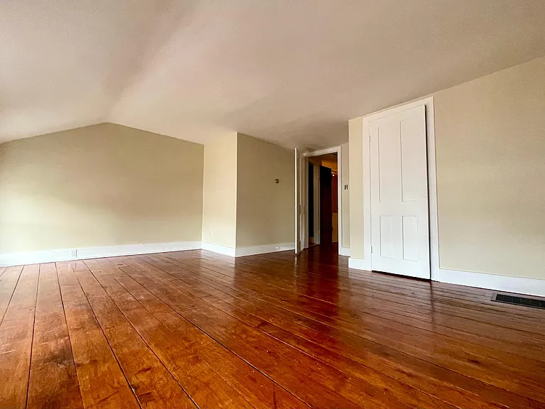 17 Coryell St — Photo 23