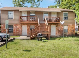 704 Navidad St, Bryan, TX 77801