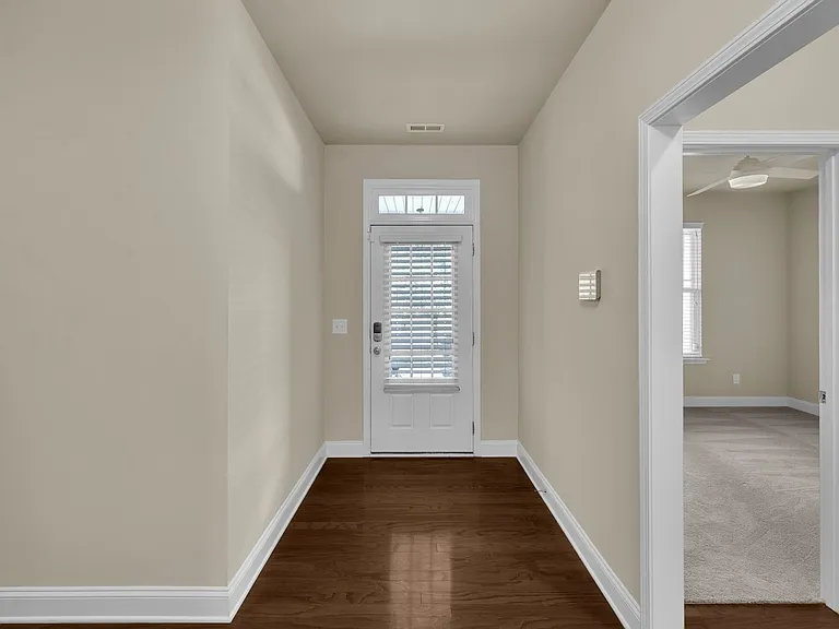 320 Trout Valley Rd — Photo 5