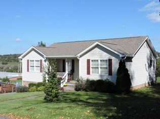 410 Hilltop Dr SW, Abingdon, VA 24210