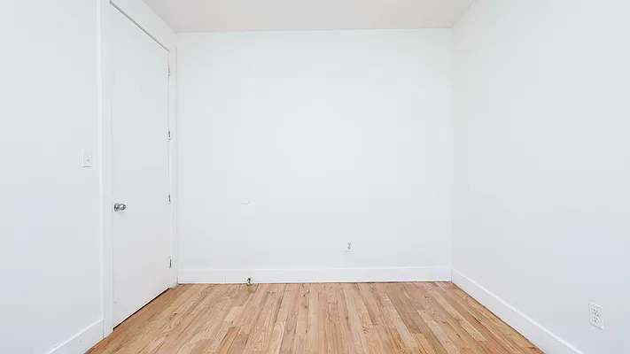 Rented by Nooklyn NYC LLC | media 16