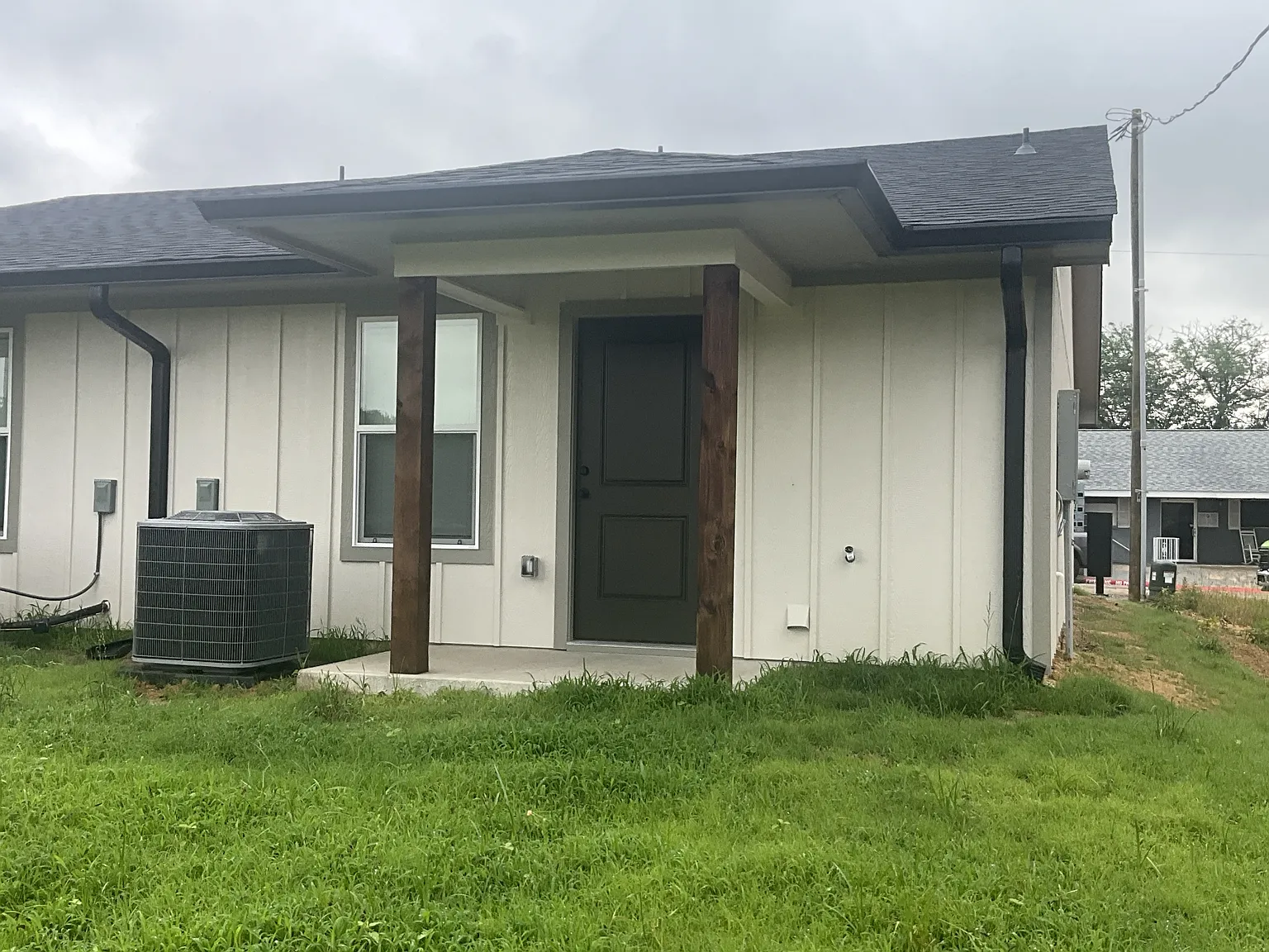 533 Bradburn Rd — Photo 4