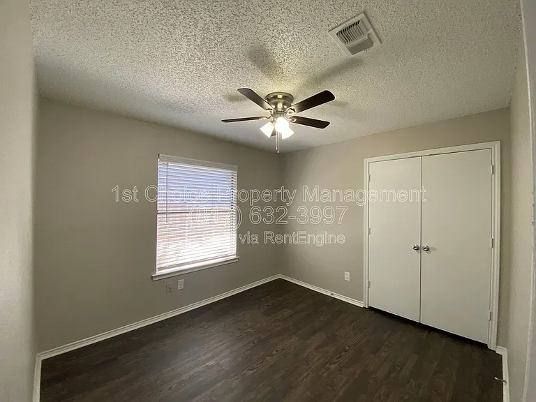 6706 Crestmont Ct — Photo 15