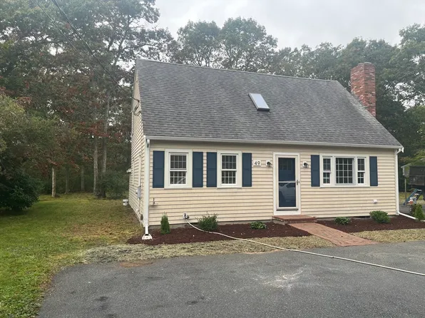 49 Burnham St, Marstons Mills, MA 02648