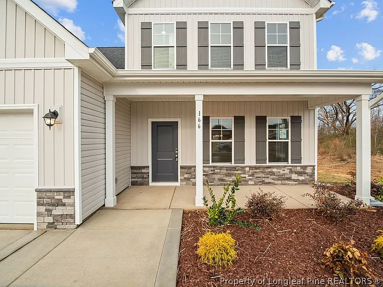 166 Brickendon Ln #276 — Photo 2