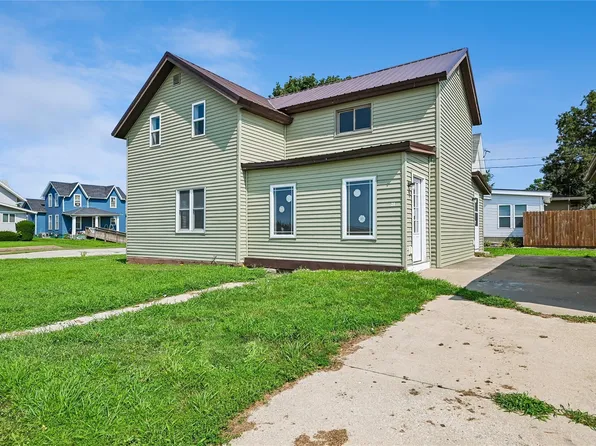 218 Railroad St, Keystone, IA 52249