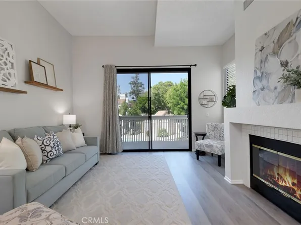 4900 N Grand Ave APT 332, Covina, CA 91724