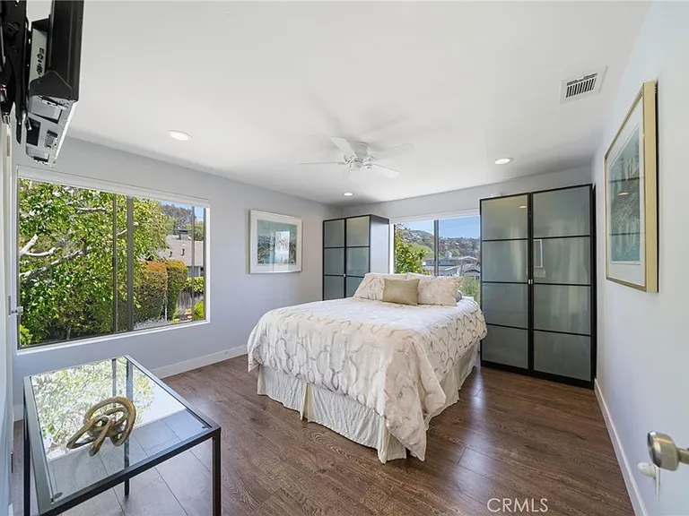 215 Monterey Dr — Photo 21