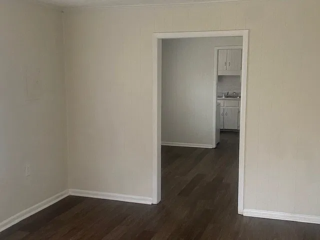 2 bed, 1020 sqft, $850 — Photo 2