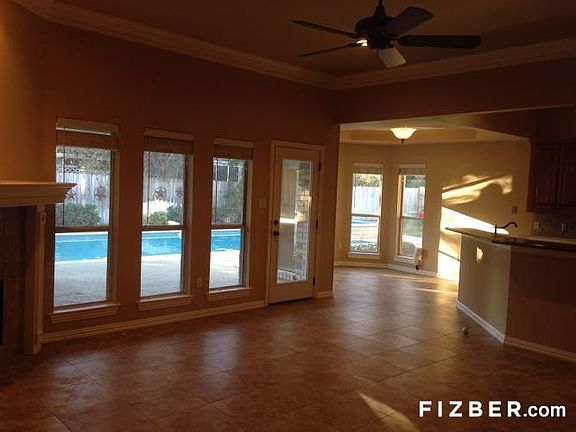 3rd image of 8912 Hickory Hill Dr