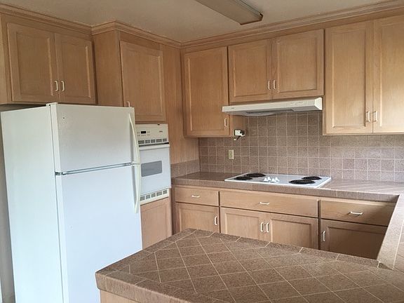 4th image of 1543 Sierra St #Duplex