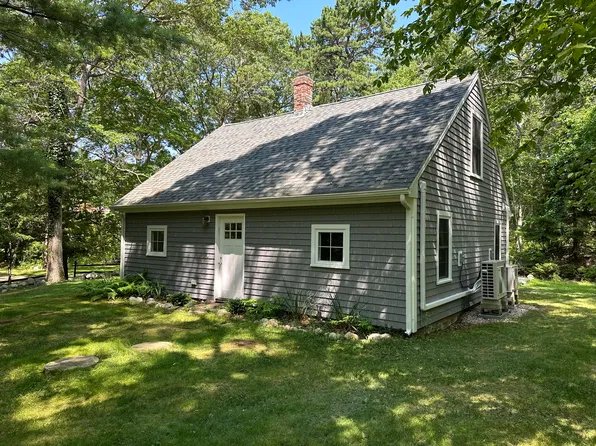 369 Gravelly Hill Rd, South Kingstown, RI 02879
