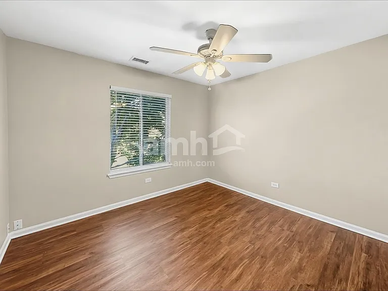 609 Red Barn Trl — Photo 18