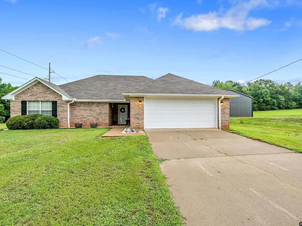 328 County Road 4220, Jacksonville, TX 75766
