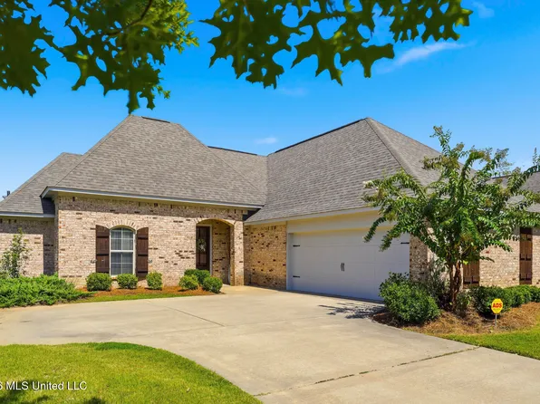 137 Hampton Rdg, Madison, MS 39110