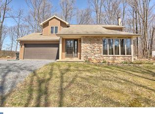 54 Conrad Rd, Fleetwood, PA 19522
