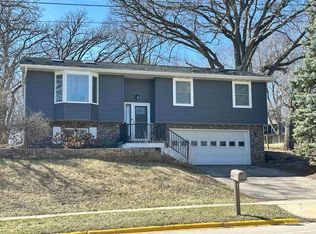 812 Lincoln Ave, Stoughton, WI 53589