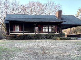 3 Shadow Ln, Cartersville, GA 30120