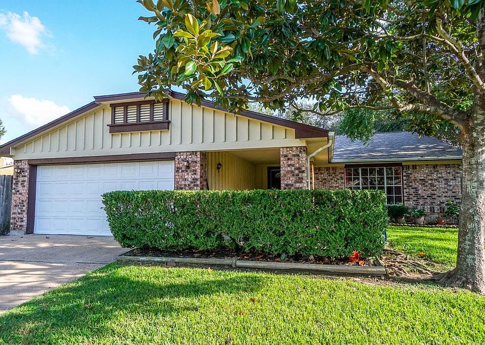 1st image of 5202 Bear Pass Ct